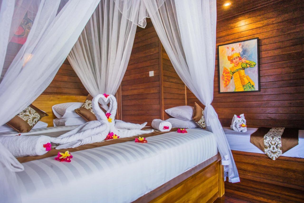 Tatak Bunut Villa Ceningan レンボンガン島 エクステリア 写真